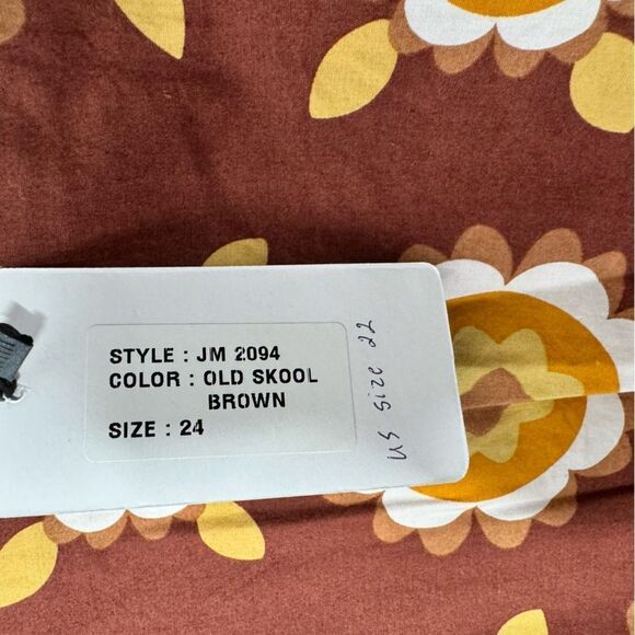 Run & Fly Retro Vintage 50's Style Dress IN Brown Floral Print - Picture 5 of 9